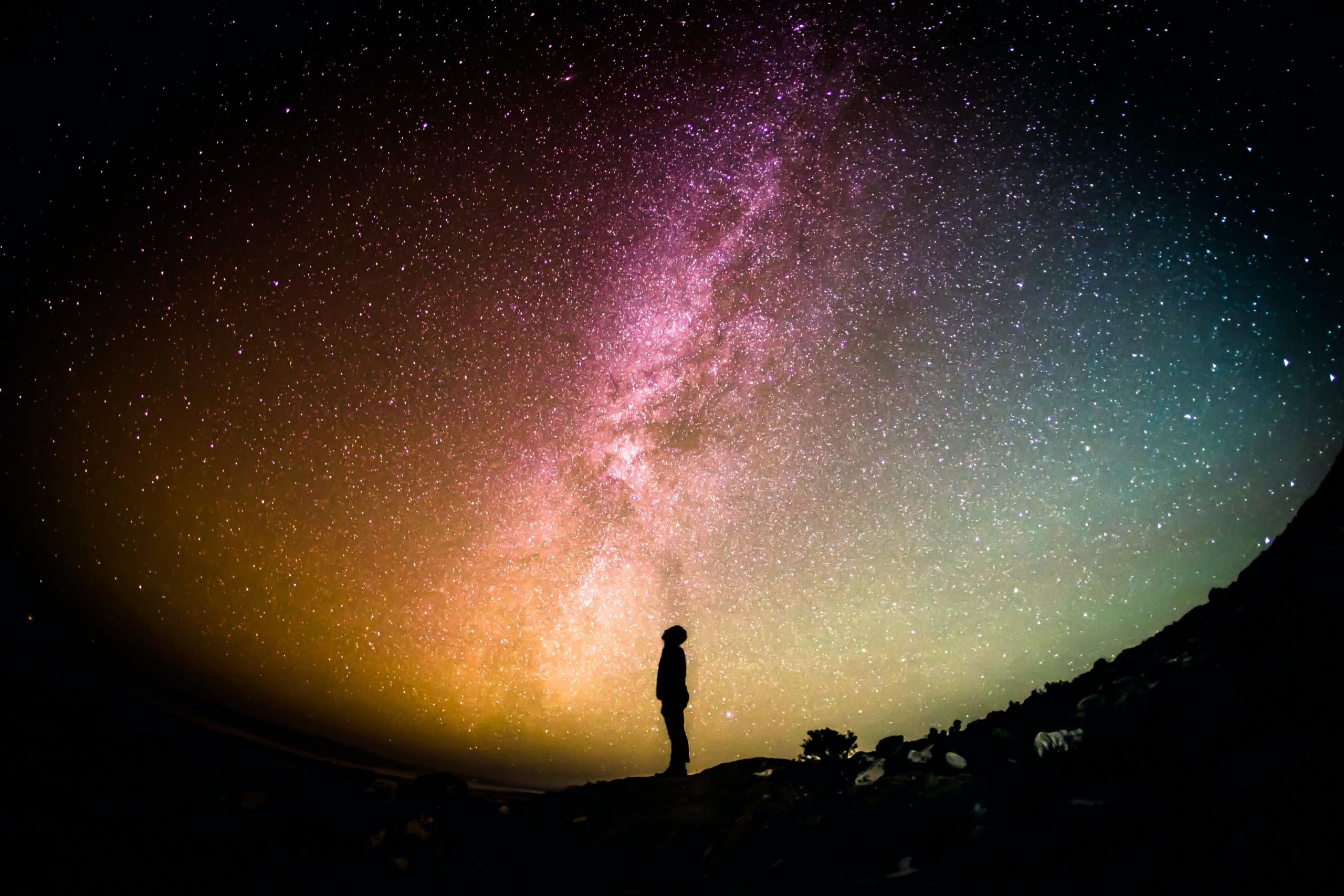greg-rakozy-oMpAz-DN-9I-unsplash-scaled-1